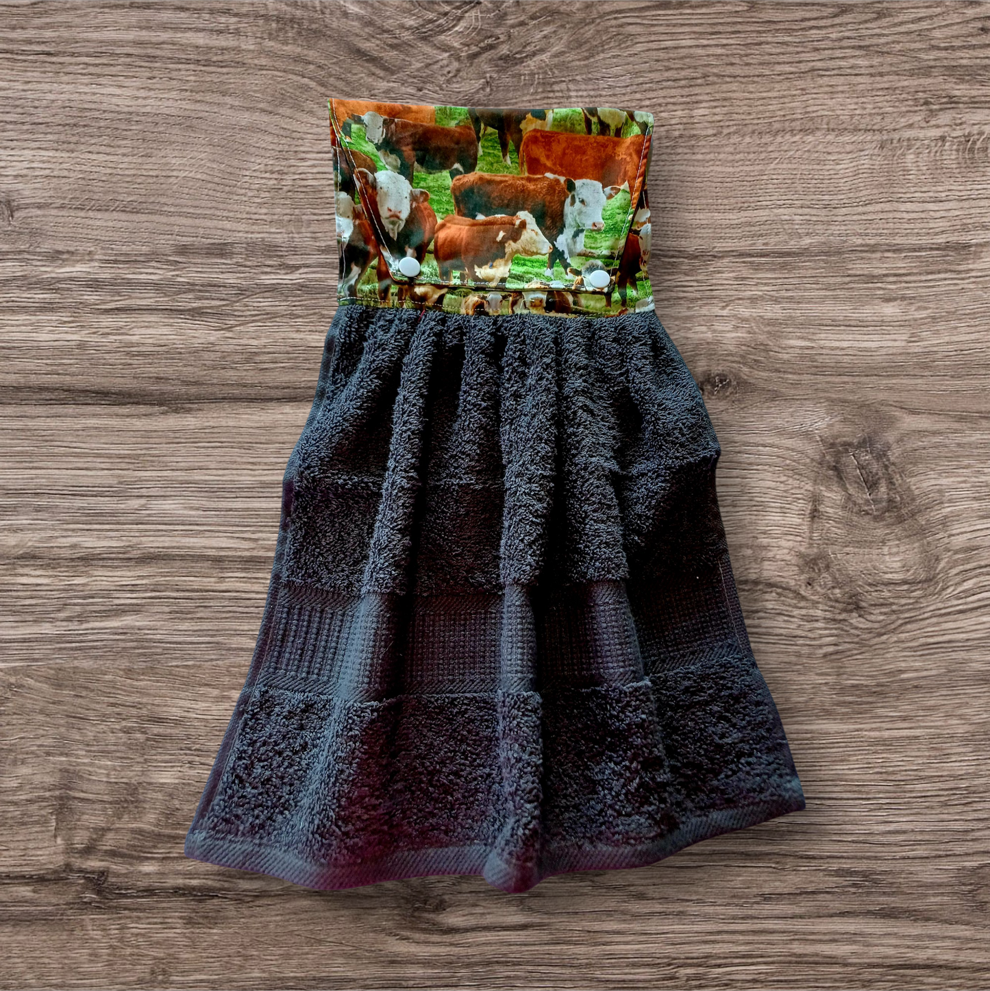 Hanging handtowel