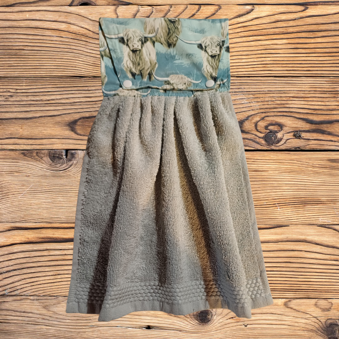 Hanging handtowel