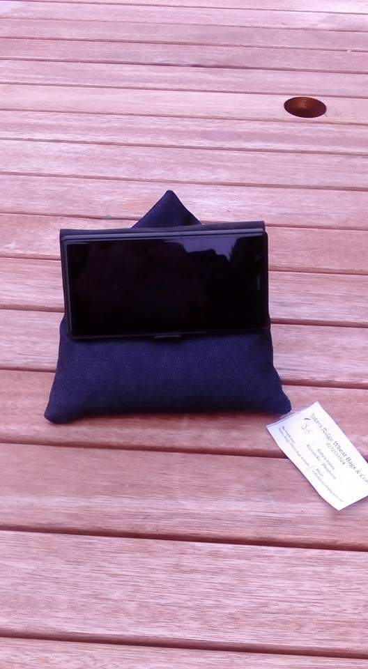 Tablet and cell.phone holders